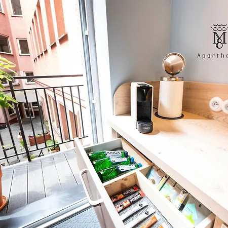 Apartment Mariensztat 8 *