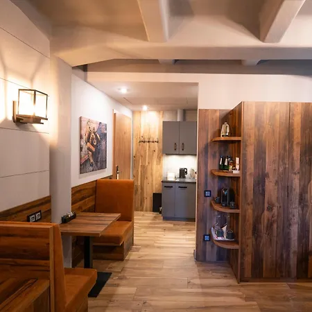 Mariensztat 8 Apartment *