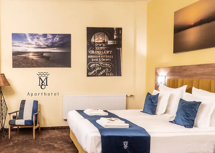 Mariensztat 8 * Warschau