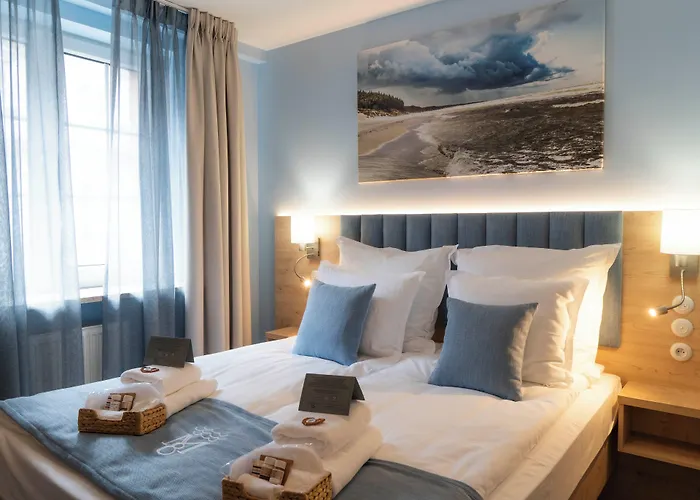 Mariensztat 8 * Warschau